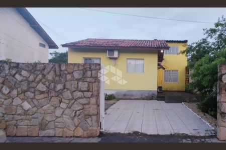 11_photo/9527442b0f.7be7a474fdeed64f-ATLAS-c1d5ced9-1e5a-47ab-b7fd-3deaaeb433ad.jpg de casa à venda com 3 quartos, 80m² em Sambaqui, Florianópolis