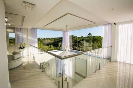 3_photo/9527444291.f6ee4f8dca2fb9c7-ATLAS-9b7d899d-cddc-4bab-b418-973cc2c5c1eb.jpg de casa à venda com 4 quartos, 600m² em Jurerê Internacional, Florianópolis