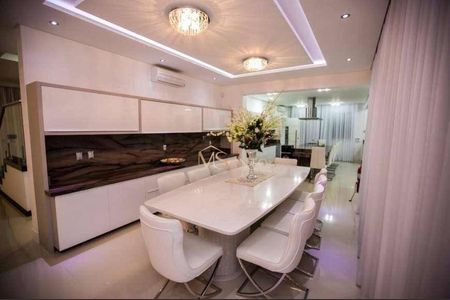 14_photo/9527444291.f6ee4f8dca2fb9c7-ATLAS-db5fdc0d-f20e-4706-bb40-b42f39bcbdbb.jpg de casa à venda com 4 quartos, 600m² em Jurerê Internacional, Florianópolis