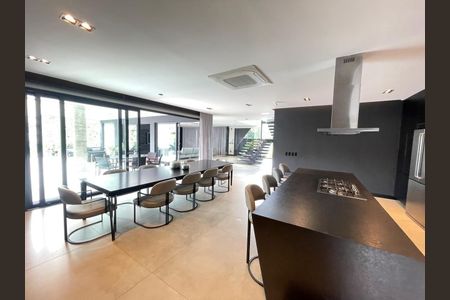 5_photo/95274442c5.59b9fa3339c8dcb8-ATLAS-3837f724-4f97-4592-a9d4-95a906c2dffd.jpg de casa para alugar com 5 quartos, 541m² em Jurerê Internacional, Florianópolis