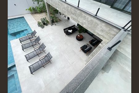 3_photo/95274442c5.59b9fa3339c8dcb8-ATLAS-ae2daa7c-caa7-4392-8d72-ddb2bf083a9d.jpg de casa para alugar com 5 quartos, 541m² em Jurerê Internacional, Florianópolis