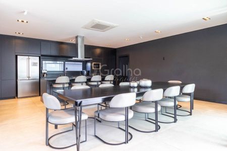 3_photo/95274442cd.1421303aa7be2334-ATLAS-074b16c6-cfaf-4e6b-9a89-c4fe6f5b1579.jpg de casa para alugar com 5 quartos, 513m² em Jurerê Internacional, Florianópolis