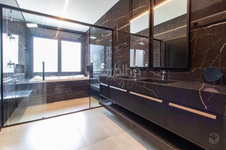 41_photo/95274442cd.1421303aa7be2334-ATLAS-e63164cd-ef5b-4d8b-ade0-974afdcb64cf.jpg de casa para alugar com 5 quartos, 513m² em Jurerê Internacional, Florianópolis