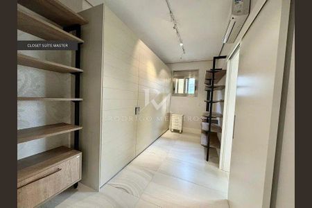 21_photo/952744432b.0dba02f6e03a3679-ATLAS-e8b02a9e-bc2a-4904-b36a-3a5ba4811113.jpg de casa à venda com 3 quartos, 486m² em Jurerê Internacional, Florianópolis