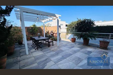 20_photo/952744432b.b7c193eb1c835ac2-ATLAS-acb658b8-59ff-4d09-ab9e-c5e89eb607d0.jpg de casa à venda com 4 quartos, 486m² em Jurerê Internacional, Florianópolis