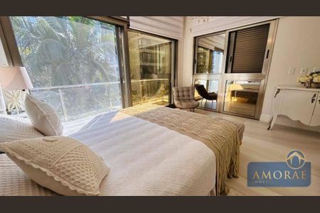 46_photo/952744432b.b7c193eb1c835ac2-ATLAS-b1d9e670-8eb2-4c72-8249-801aee3c01c6.jpg de casa à venda com 4 quartos, 486m² em Jurerê Internacional, Florianópolis