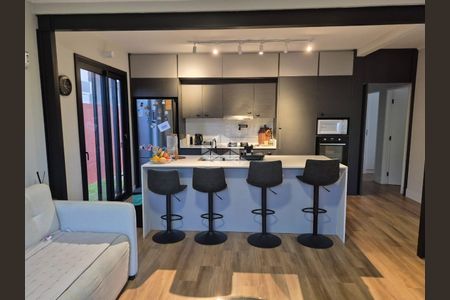 11_photo/95274457e9.f04eb875c589874c-ATLAS-641ece99-2e02-4694-a2fa-c1be4e2967ed.jpg de casa à venda com 3 quartos, 165m² em Jurerê Internacional, Florianópolis