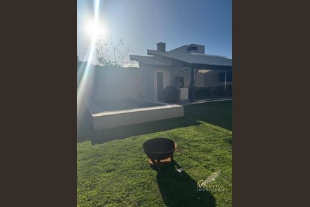 6_photo/95274457e9.f04eb875c589874c-ATLAS-d2e8efdf-e225-45e2-bcbb-da20e7dc2507.jpg de casa à venda com 3 quartos, 164m² em Jurerê Internacional, Florianópolis