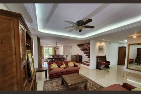 15_photo/952744589b.72c99cad9401b729-ATLAS-964f5bac-e1ee-4ec1-b599-015a583f00ed.jpg de casa à venda com 4 quartos, 380m² em Jurerê Internacional, Florianópolis