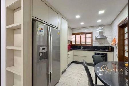 6_photo/9527445907.ce0e127f29cc1409-ATLAS-43b75a7e-178f-498c-96cb-ddabb299b2de.jpg de casa à venda com 3 quartos, 380m² em Jurerê Internacional, Florianópolis