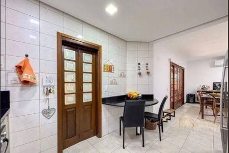 12_photo/9527445907.ce0e127f29cc1409-ATLAS-8aebd8d0-5fe4-4f74-b75f-7d1245c183ac.jpg de casa à venda com 3 quartos, 380m² em Jurerê Internacional, Florianópolis