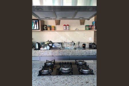 2_photo/952744590b.cd6912d4e48c45dd-ATLAS-07f92c23-d298-4d95-8193-86f5eec8a75c.jpg de casa à venda com 4 quartos, 220m² em Jurerê, Florianópolis