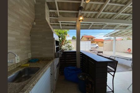 7_photo/9527445929.a824f5d462c04ebd-ATLAS-359537df-143e-47a0-89d5-265d5256ecf3.jpg de casa à venda com 4 quartos, 215m² em Jurerê Internacional, Florianópolis