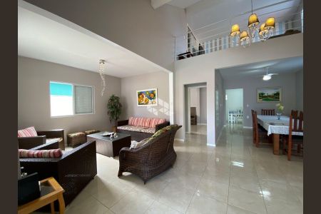 17_photo/9527445929.a824f5d462c04ebd-ATLAS-e33d0b5f-acb9-44f2-aa47-5e7133684e94.jpg de casa à venda com 4 quartos, 215m² em Jurerê Internacional, Florianópolis