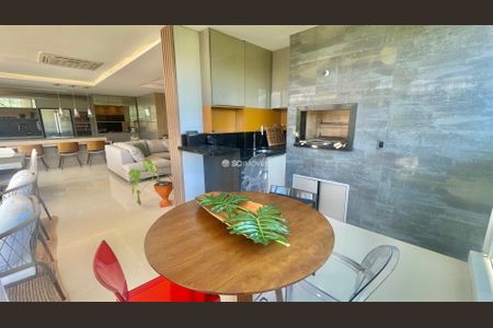 38_photo/9527445a11.2420b441ec25a77d-ATLAS-cec5420b-a858-42c8-addf-cd48e6f9c8cc.jpg de apartamento à venda com 3 quartos, 115m² em Jurerê, Florianópolis