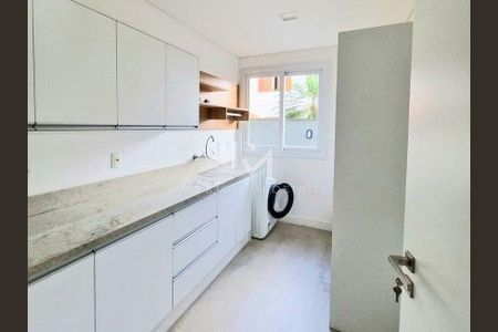 16_photo/9527445c23.9de7452646ed1670-ATLAS-b2a2d61c-00a6-4f5b-b3b3-fb45b417fbdc.jpg de casa à venda com 4 quartos, 300m² em Jurerê Internacional, Florianópolis