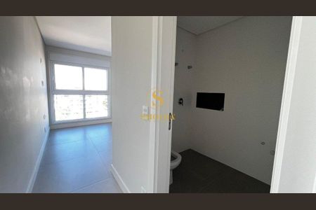 4_photo/9527445c3d.005b2c2c0d5e94b6-ATLAS-89142c2f-e9ea-43d8-a769-4d92e206bf48.jpg de apartamento à venda com 2 quartos, 75m² em Jurerê Internacional, Florianópolis