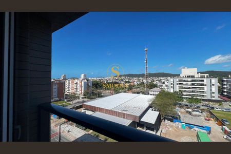 4_photo/9527445c3d.005b2c2c0d5e94b6-ATLAS-c92e17ec-df44-48da-a4ec-e6ff2f034fed.jpg de apartamento à venda com 2 quartos, 75m² em Jurerê Internacional, Florianópolis