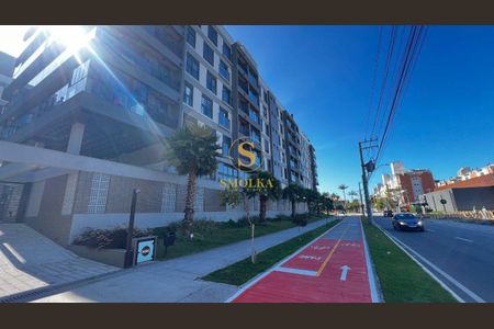 11_photo/9527445c3d.005b2c2c0d5e94b6-ATLAS-edebb3bb-34ab-4a9f-8ebb-d15a646462f7.jpg de apartamento à venda com 2 quartos, 75m² em Jurerê Internacional, Florianópolis