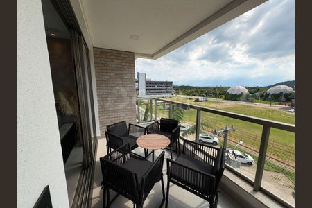 11_photo/9527445c53.e5dea50432d03e69-ATLAS-dd7f36ad-0093-42a9-a9cd-a192feda4dca.jpg de apartamento à venda com 2 quartos, 81m² em Jurerê Internacional, Florianópolis