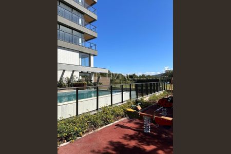 6_photo/9527445c6d.f2bfaed4af7a5e8b-ATLAS-808e6116-9ff4-4c6d-b73e-a44ec5ee1f5b.jpg de apartamento à venda com 2 quartos, 75m² em Jurerê Internacional, Florianópolis