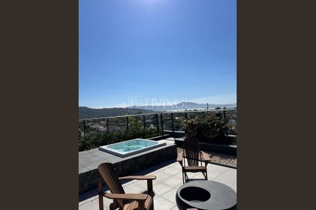 10_photo/9527445c6d.f2bfaed4af7a5e8b-ATLAS-ad162b36-c15d-4bfc-b1ed-4b0e80e2fe36.jpg de apartamento à venda com 2 quartos, 75m² em Jurerê Internacional, Florianópolis