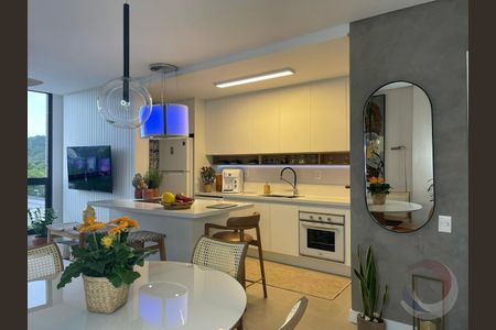 11_photo/9527445cd7.6dbd98fa56f61e30-ATLAS-02334088-6b5d-4bea-8e3b-b12821cfe902.jpg de apartamento à venda com 2 quartos, 90m² em Jurerê Internacional, Florianópolis