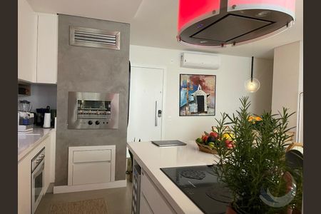 15_photo/9527445cd7.6dbd98fa56f61e30-ATLAS-aee9da13-4951-4117-bac1-e26ab81f1f8a.jpg de apartamento à venda com 2 quartos, 90m² em Jurerê Internacional, Florianópolis