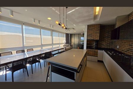 17_photo/9527445cd7.7a37549eceeba21f-ATLAS-de467cc0-3e17-43ee-8b47-2675a4253f4e.jpg de apartamento à venda com 3 quartos, 223m² em Jurerê Internacional, Florianópolis