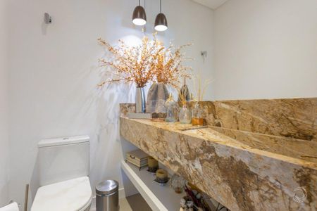 9_photo/9527445cd7.7bcea12aab2dfbb0-ATLAS-921db30e-44c7-4a8d-a25e-f0d6d60d248b.jpg de apartamento à venda com 3 quartos, 185m² em Jurerê Internacional, Florianópolis