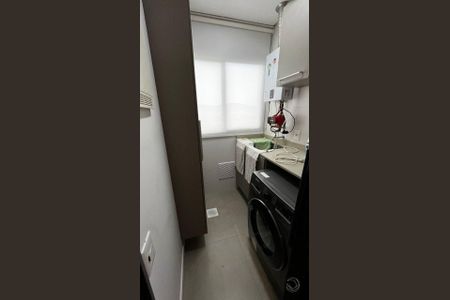 11_photo/9527445cd7.8b78535d00d561d2-ATLAS-1b92a9a1-49e3-4389-93a9-d819bef2717c.jpg de apartamento à venda com 4 quartos, 206m² em Jurerê Internacional, Florianópolis