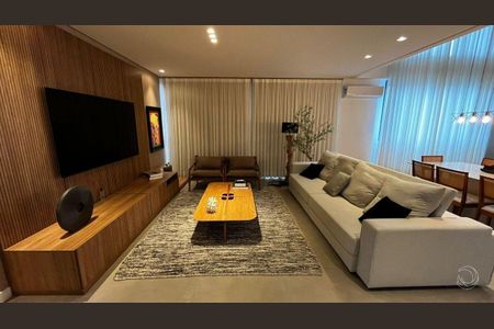 2_photo/9527445cd7.8b78535d00d561d2-ATLAS-e2a5ee86-4c4c-4bf8-9648-ef2364b65cf8.jpg de apartamento à venda com 4 quartos, 206m² em Jurerê Internacional, Florianópolis