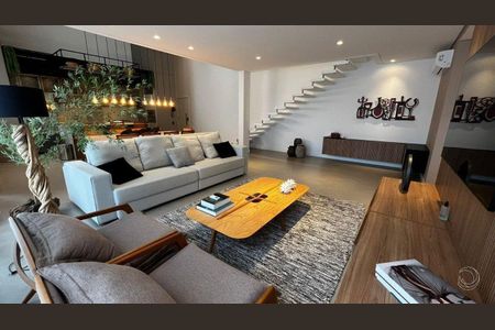 18_photo/9527445cd7.8b78535d00d561d2-ATLAS-ee414ac8-b1cb-4e50-a09c-b929de0a4d02.jpg de apartamento à venda com 4 quartos, 206m² em Jurerê Internacional, Florianópolis