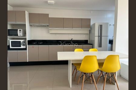 4_photo/9527445cfb.3cfbd2898b7d54e2-ATLAS-5a0e7e17-8348-4ff9-bdcf-26dea91923e1.jpg de apartamento à venda com 2 quartos, 65m² em Jurerê Internacional, Florianópolis