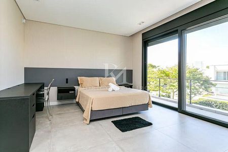 27_photo/9527445d01.9a54faa83c3e471c-ATLAS-50a86a0d-c8d4-4856-ae3a-7b0f06b43ae2.jpg de casa à venda com 5 quartos, 500m² em Jurerê, Florianópolis