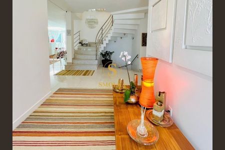 8_photo/9527445d09.c1dc00249eefaead-ATLAS-4dcd3ae3-595d-44aa-97aa-4b8b9074ff87.jpg de casa para alugar com 7 quartos, 880m² em Jurerê Internacional, Florianópolis