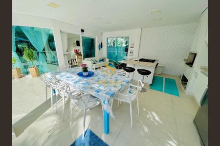 2_photo/9527445d09.c1dc00249eefaead-ATLAS-a34a26c8-2aab-4399-884d-d6cf1cf131ef.jpg de casa para alugar com 7 quartos, 880m² em Jurerê Internacional, Florianópolis