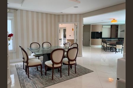 9_photo/9527445d11.8a734c1c2a3b006e-ATLAS-181d62e2-d6dd-43f3-a96d-1f8e372ff423.jpg de casa à venda com 4 quartos, 465m² em Jurerê, Florianópolis