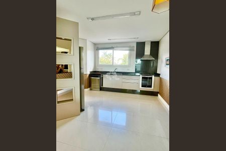 47_photo/9527445d11.8a734c1c2a3b006e-ATLAS-bb91f097-224d-4a31-87ba-09852cf7c8f2.jpg de casa à venda com 4 quartos, 465m² em Jurerê, Florianópolis