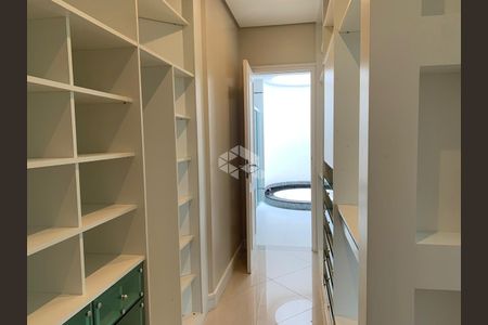 43_photo/9527445d11.8a734c1c2a3b006e-ATLAS-fd732e2e-50c9-4636-b9df-958d3a9c9610.jpg de casa à venda com 4 quartos, 465m² em Jurerê, Florianópolis