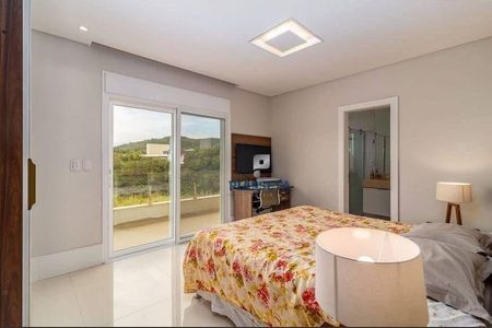 5_photo/9527445d15.751bca41ac608a7d-ATLAS-89505a82-e66d-4759-8d7a-bab7e497c721.jpg de casa para alugar com 5 quartos, 550m² em Jurerê Internacional, Florianópolis