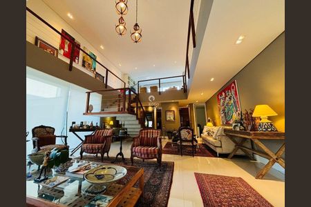 10_photo/9527445d57.74a96c0b2c4b8c29-ATLAS-83834781-d00a-4039-8853-4056f3e6d2a1.jpg de casa à venda com 4 quartos, 450m² em Jurerê Internacional, Florianópolis