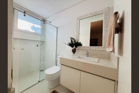 13_photo/9527445d57.74a96c0b2c4b8c29-ATLAS-ae7c1053-decc-488f-a598-edc91f2de6c2.jpg de casa à venda com 4 quartos, 450m² em Jurerê Internacional, Florianópolis