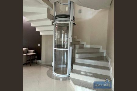 2_photo/9527445d6d.e6f02a1e96aef2b1-ATLAS-172b8acd-cec1-4208-a5a8-9958f52d2e26.jpg de casa à venda com 4 quartos, 456m² em Jurerê Internacional, Florianópolis