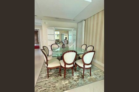 12_photo/9527445d6d.e6f02a1e96aef2b1-ATLAS-647919ec-e78d-4b27-acc1-4c177e8b2826.jpg de casa à venda com 4 quartos, 465m² em Jurerê Internacional, Florianópolis