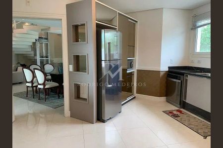 44_photo/9527445d6d.e6f02a1e96aef2b1-ATLAS-a1be251a-16eb-415b-9a5f-5a49dc58160b.jpg de casa à venda com 4 quartos, 465m² em Jurerê Internacional, Florianópolis