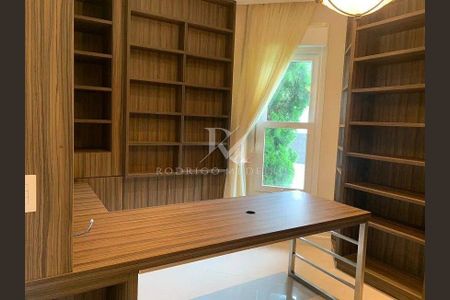 28_photo/9527445d6d.e6f02a1e96aef2b1-ATLAS-a433f4fd-172f-4f11-b2ad-b539afddfa22.jpg de casa à venda com 4 quartos, 465m² em Jurerê Internacional, Florianópolis