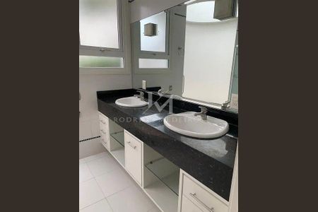 41_photo/9527445d6d.e6f02a1e96aef2b1-ATLAS-af340b37-bae1-400b-b5d3-080a0abec797.jpg de casa à venda com 4 quartos, 465m² em Jurerê Internacional, Florianópolis