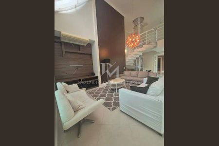 5_photo/9527445d6d.e6f02a1e96aef2b1-ATLAS-d5da5279-e7f1-48ce-8e00-e61eabe93ecb.jpg de casa à venda com 4 quartos, 465m² em Jurerê Internacional, Florianópolis