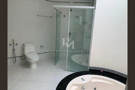 37_photo/9527445d6d.e6f02a1e96aef2b1-ATLAS-ffe39ad5-843c-431b-a355-7b4f7abca788.jpg de casa à venda com 4 quartos, 465m² em Jurerê Internacional, Florianópolis